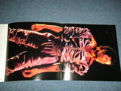 マイケルジャクソン LP4枚セット Amazon.com: Michael Jackson Vinyl Album Collection: Off the