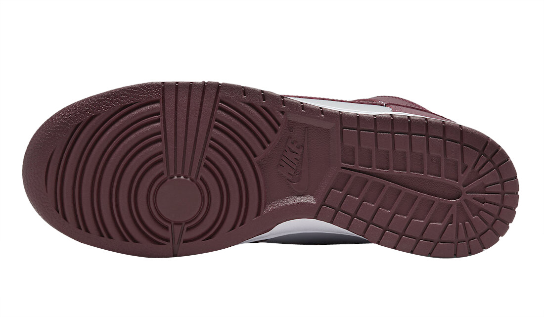 その他 Nike DunkHigh Dark BeetrootandWolf Grey Nike Men's Dunk High Retro Shoes - Dark Beetroot / Wolf Grey