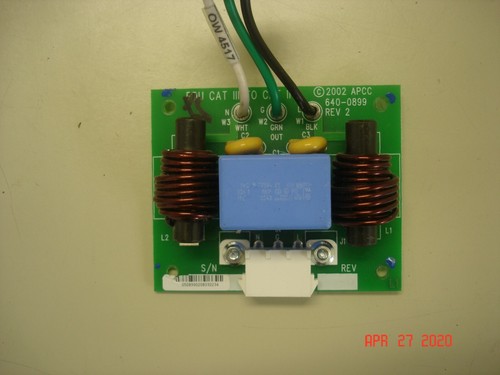 APC PART#  640-0899 PDU CAT III TO CAT III  MODULE FOR SYMMETRA PX UPS SYSTEMS - 第 1/3 張圖片