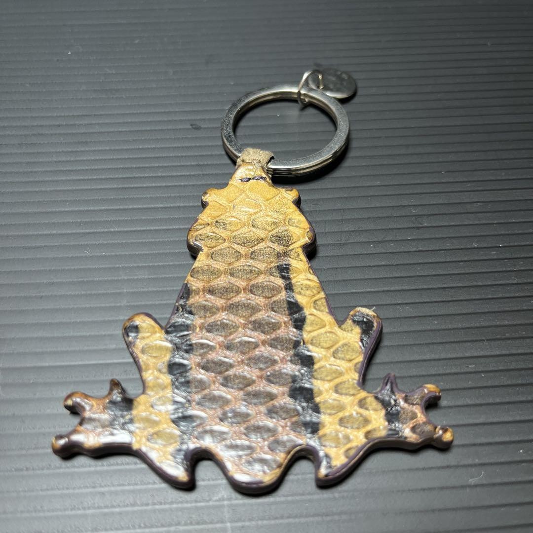 BOTTEGA VENETA Frog Keyring Python bag charm good… - image 3
