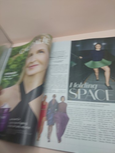 Times Style Magazin. Ione Skye, Parker Posey, März 2025 J - Bild 7 von 11