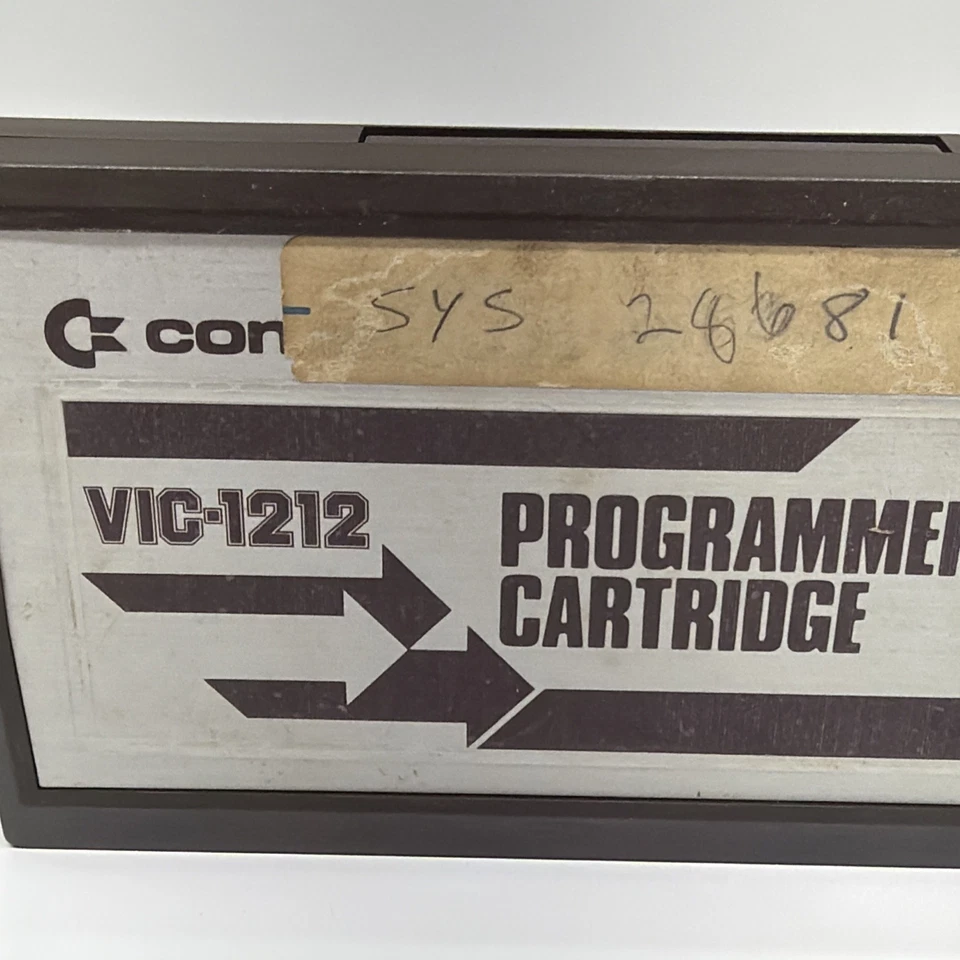 VIC-1212 Programmer's Aid Cartridge For Commodore VIC-20 Made in Japan - Image 3 of 4