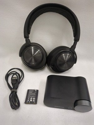 SteelSeries Arctis Nova Pro Wireless Over-Ear Gaming Headset (PC/Playstation)