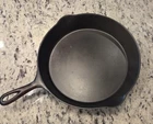Wagner Cast Iron Skillet Frying Pan No. 10 Straight Logo, Long Handle
