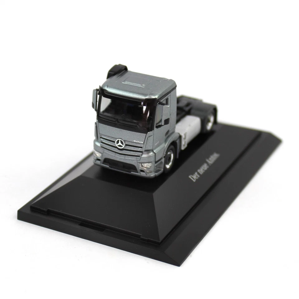 Mercedes-Benz Antos Modellino Auto 1:87 Autoarticolato B66004088 - Immagine 3 di 4