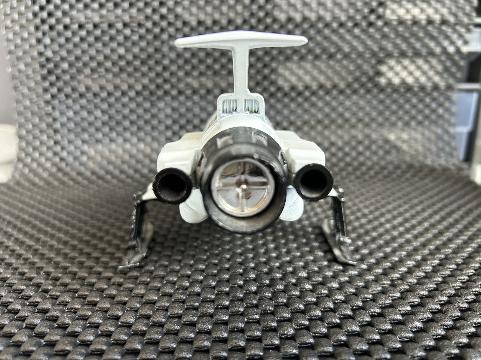 Picture 4 of 5
