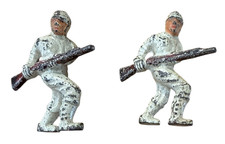 Vintage 2 Cast Iron War Soldiers 2.5"