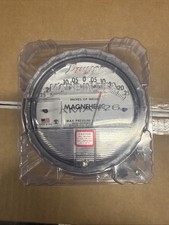 Dwyer Magnehelic Differential Pressure Gauge Model 2300-0 0.25-0-0.25" w.c.