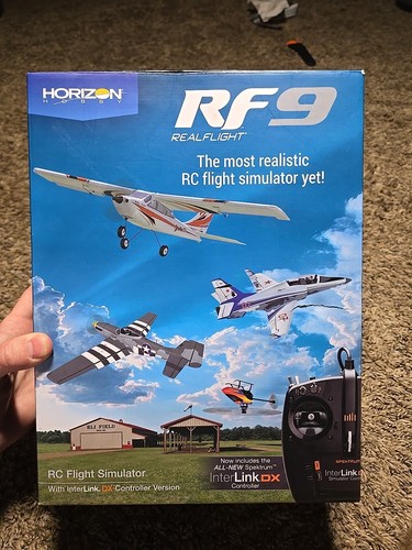 Horizon Hobby RealFlight RF9 Flight Simulator w Spektrum Interlink-DX Controller - 第 1/15 張圖片