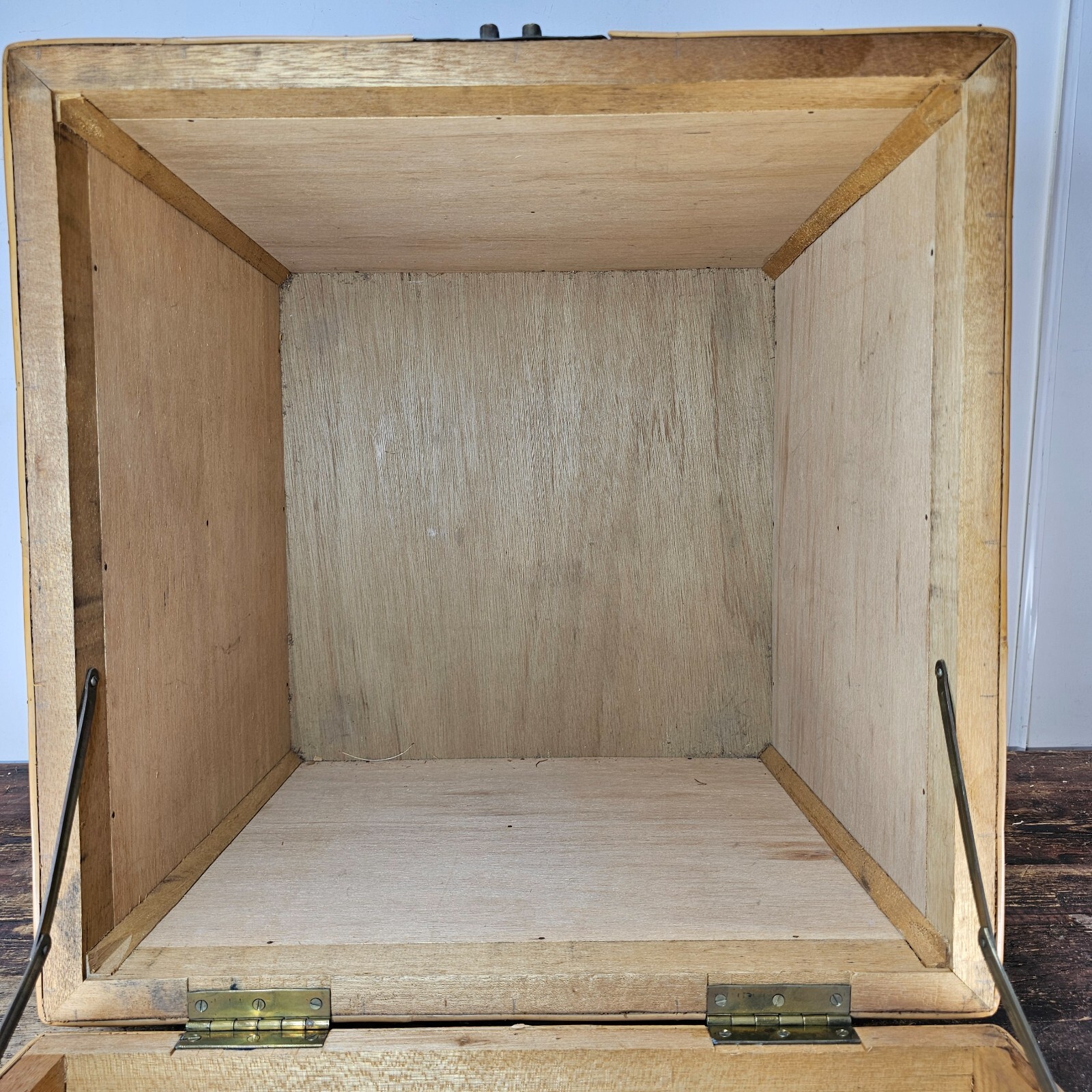 Vintage Wicker & Brass Chinoiserie Chest Trunk From Hong Kong 20"L x 20"W x 21"H