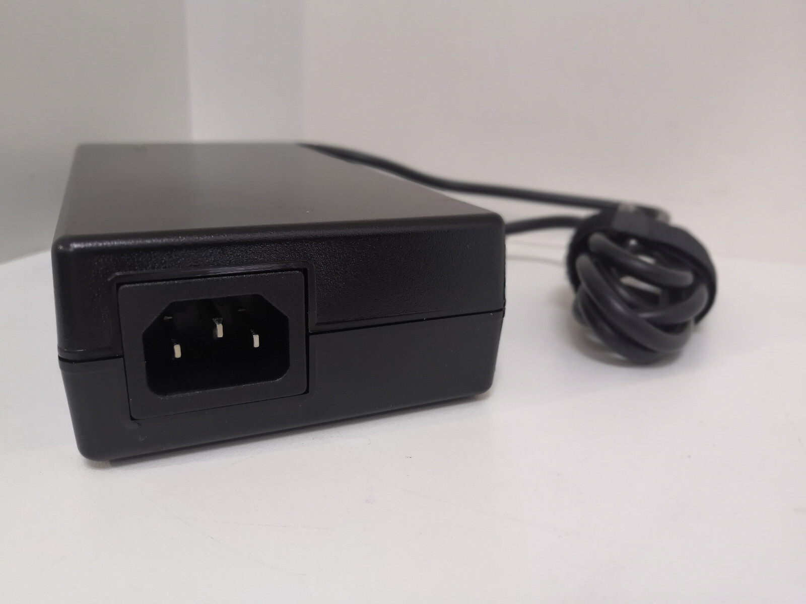 Original Netzteil ACBel ADC029 AC Adapter 24V 5.0A 120W 4-pin 01750266555 AC Bel