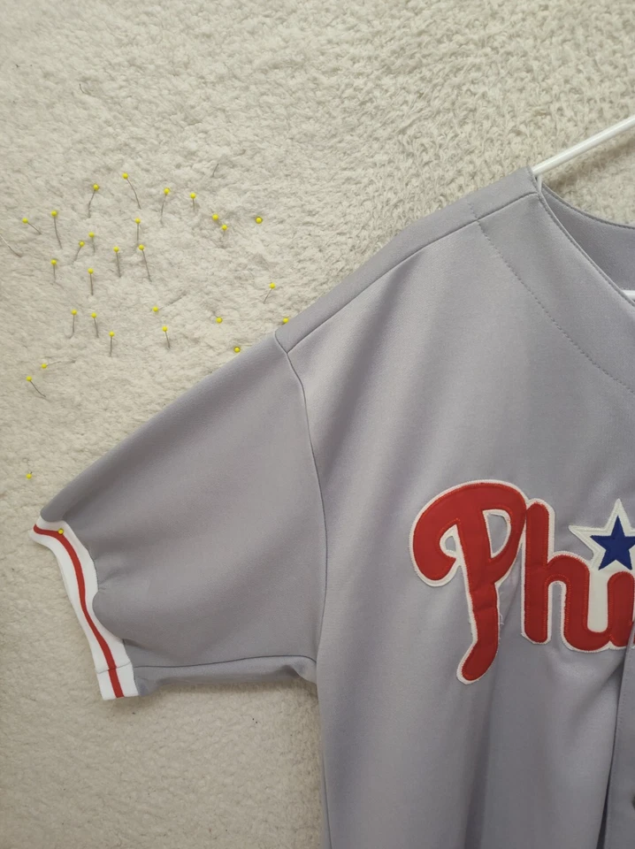 Majestic Philadelphia Phillies Men Jersey Size 48 Gray Utley Athletic Shirt - Image 2 of 4