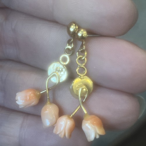 Carved Coral Rose Earrings Vintage Gold Jewelry - Picture 9 of 9