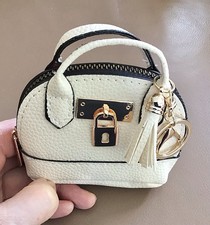 Taschenanhänger PU Lederbörse m. Quaste + Schloss f. kleine Accessoires 🎀