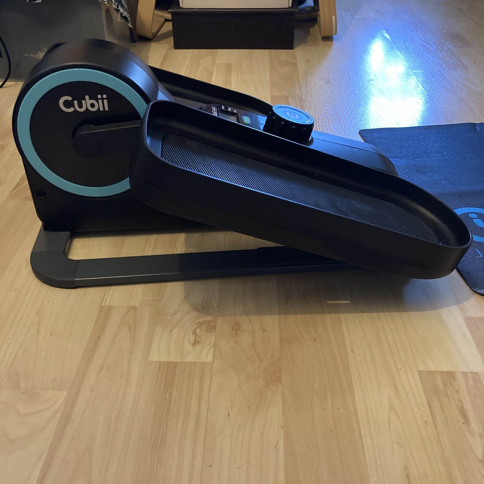 Cubii Move Under Desk Elliptical Machine - 6 Resistence Levels, Includes Mat