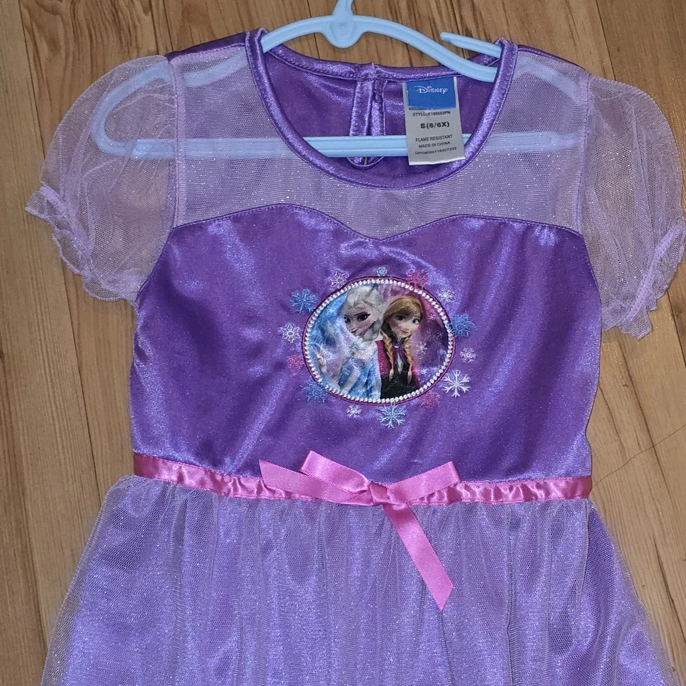 Lote de 3 camisolas de princesa Disney tamanho 6/6x fantasia Frozen Anna Elsa - Imagem 3 de 4