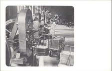 Coining Room United States Mint Philadelphia vintage postcard v382
