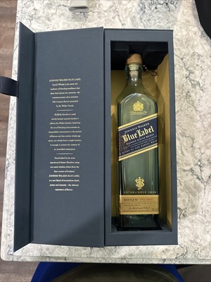 Johnnie Walker Blue Label Scotch Whiskey - Empty Bottle w/ Display Box 