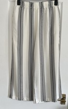 H&M Ladies Cropped Striped Trousers Navy /White Size M