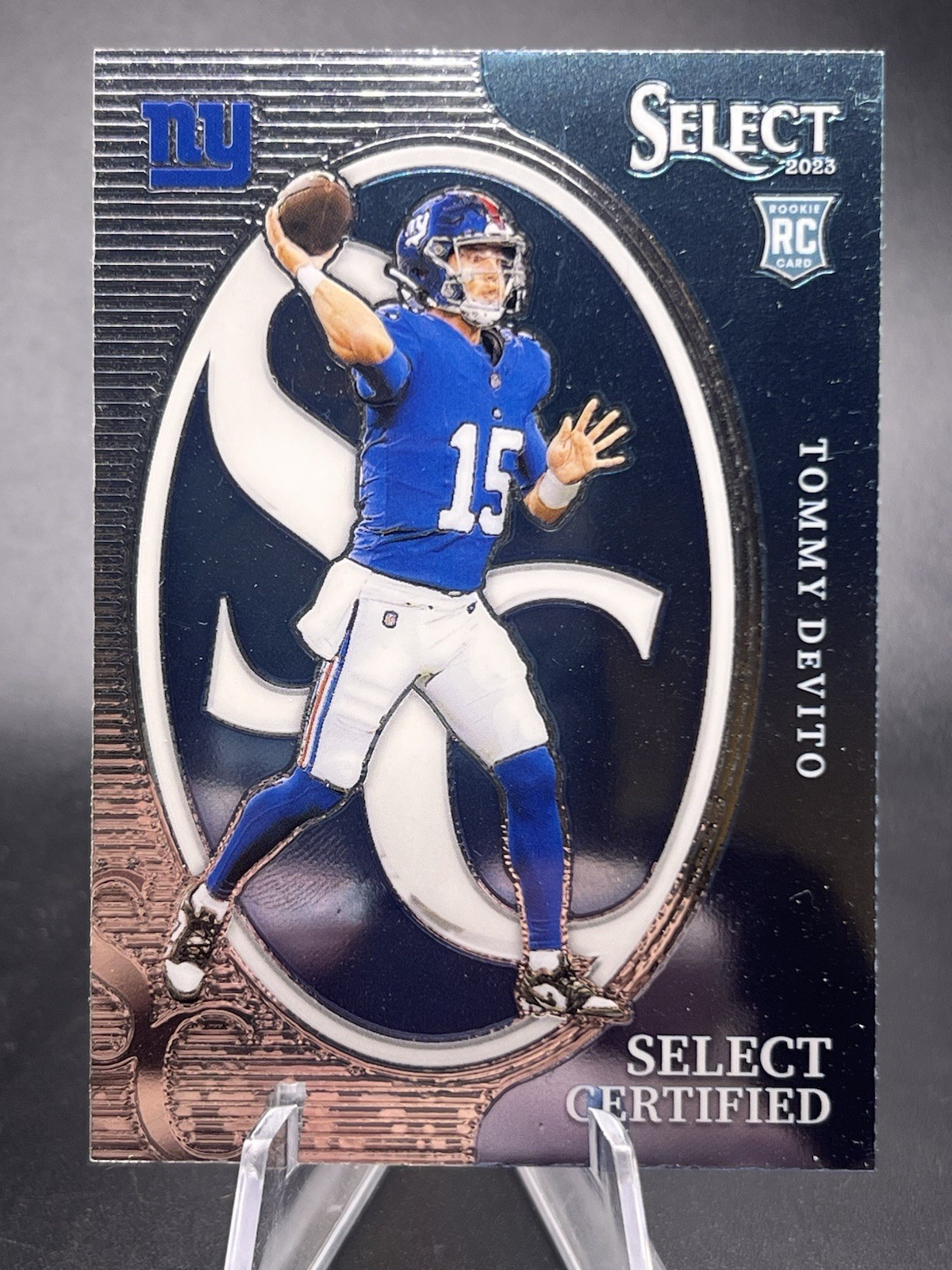2023 Panini Select #CRO-TDE Tommy DeVito Select Certified Rookies RC