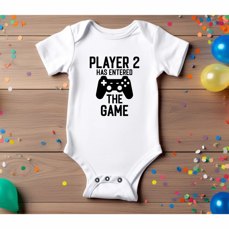 AKA TEXTILE Player 2 Little Brother Gamer Baby Grow Weste Body Baby Geschenk enthüllen Geschenk