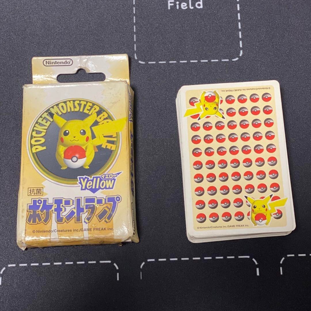 Pokemon Trump 3D Pikachu rare Pokemon playing cards released in