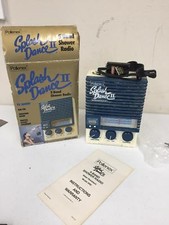 Pollenex SR5 Splash Dance 2 II AM FM 5 Band Blue White Shower Vintage Radio