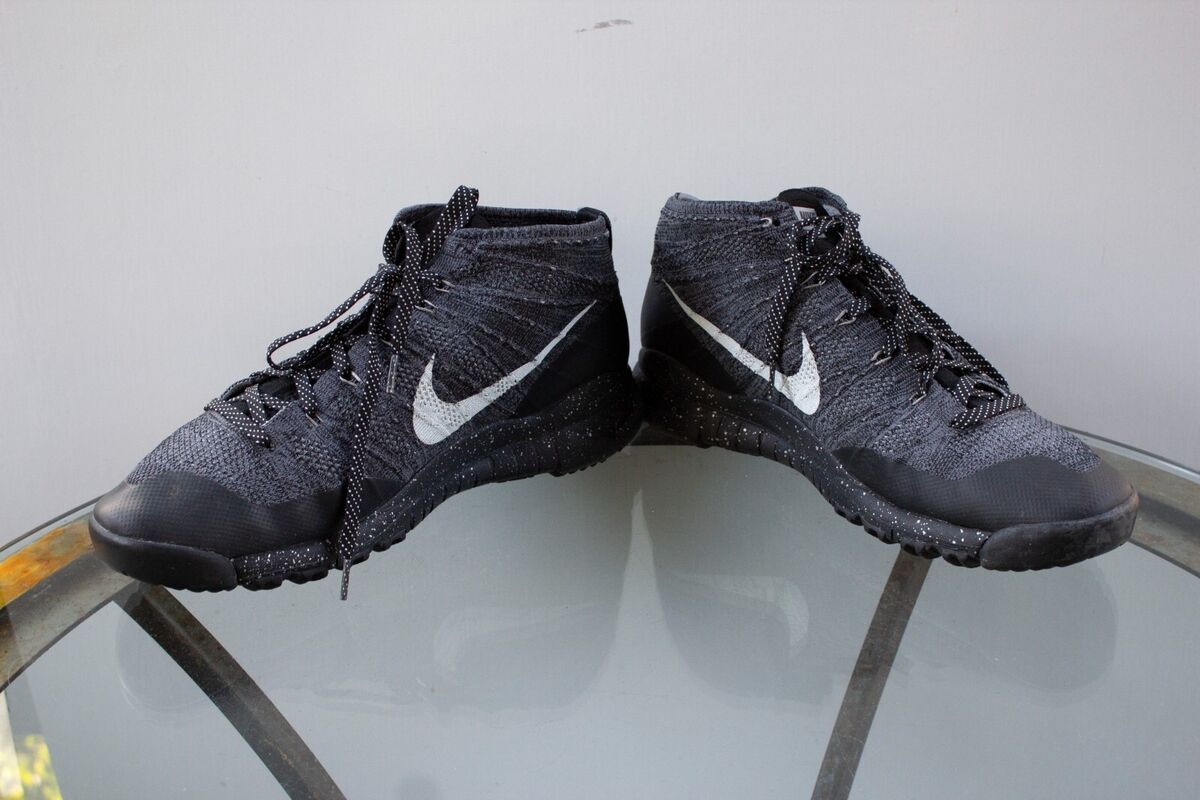 Nike Flyknit Trainer Chukka FSB Charcoal Grey White 625009 Nike Flyknit Trainer Chukka FSB Charcoal Grey White 625009