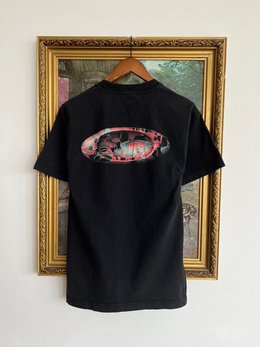 Vintage 90s Oakley Embroidery Logo Black T-shirt Sz S | eBay Vintage 90s Oakley Embroidery Logo Black T-shirt Sz S | eBay