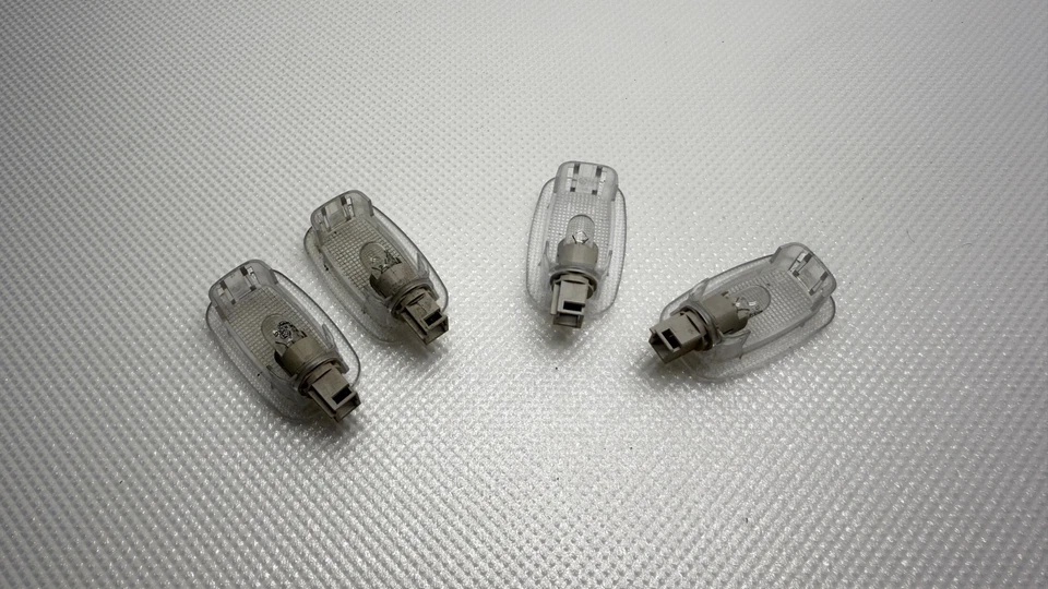 Juego de 4 luces de cortesía interiores Mercedes CLS63 2013-2018 A2218250382 OEM Foto 3 de 4