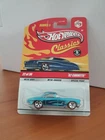 Hot Wheels Classics Series 5 #22/30 '62 Corvette in Ice Blue - 5 Spoke Redlines