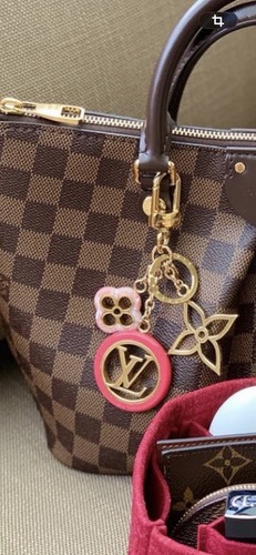 louis vuitton bag charm