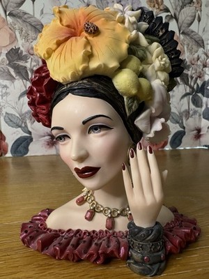 Cameo Girls Angeline 1943  Rhumba Beauty  754/1500 Lady Vase