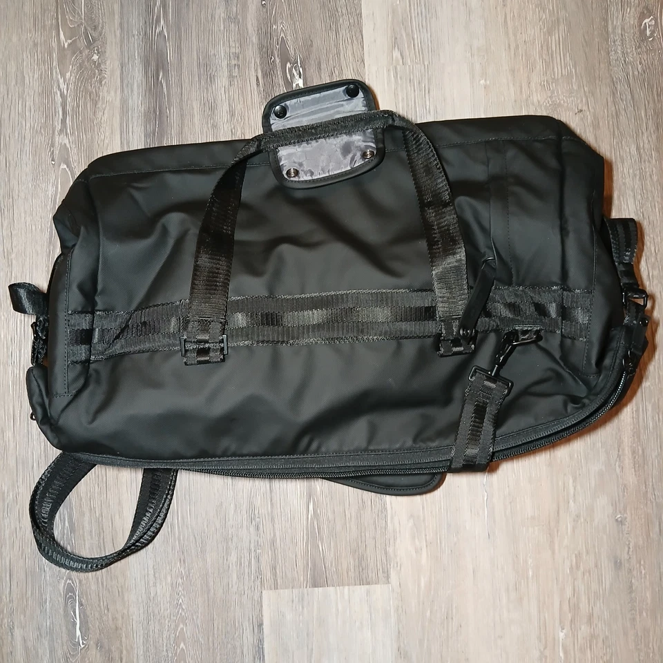 OGIO Blacktop Commuter Duffel Bag NWT XL Cisco Duo Promo Collab 21x13 Inches - Image 4 of 4