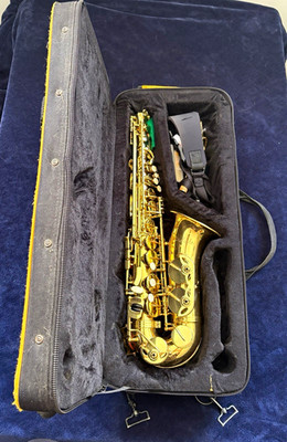 Prelude Alto Saxophone Brass Gold Finish w/ Hard Case, Case & Strap Included