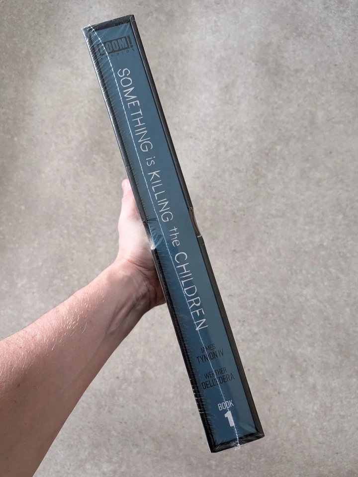 Something is Killing the Children Book One HC Deluxe Slipcase Edition - BOOM! - Image 4 of 4