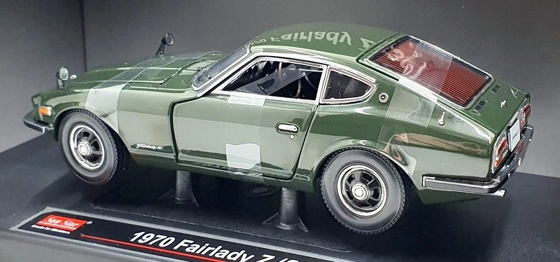 Sun Star 1/18 Scale Diecast 3514R - 1970 Datsun Fairlady Z S30 - Dark Green - Image 2 of 4
