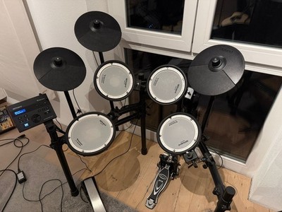 Roland TD-07DMK V-Drum E-Drum Kit mit realistischem Spielgefühl und Top-Sound
