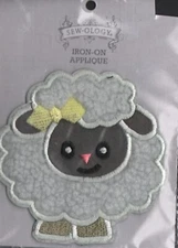 Sew-ology - Iron On Applique Patch 1768100 Fuzzy White Sheep