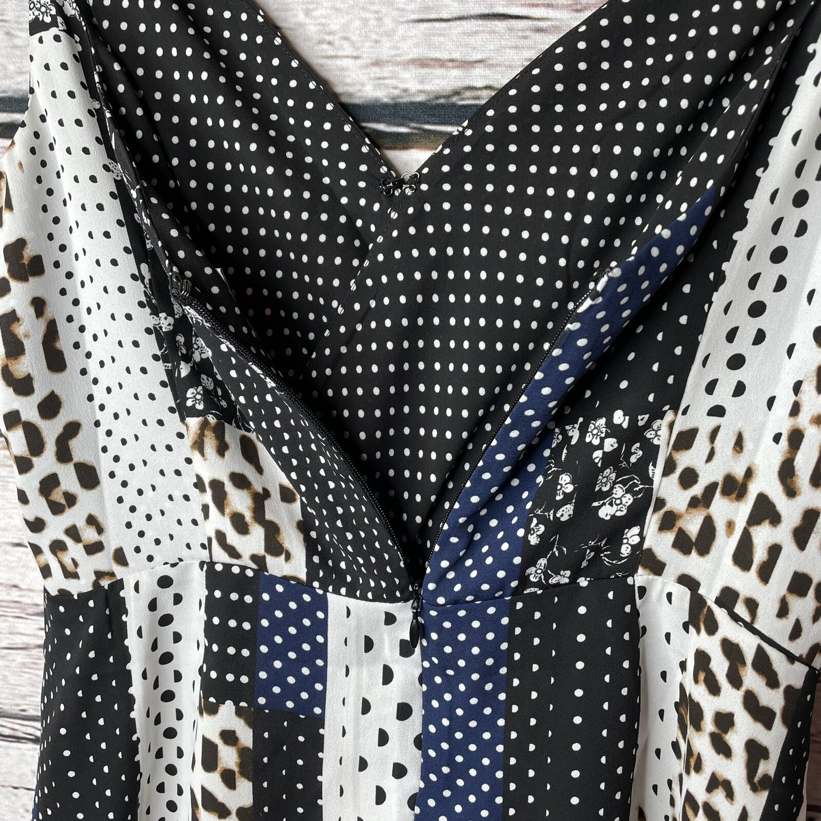 CAbi Crossover Cami Tank Multi Pattern Size 4 Sty… - image 5