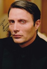 MADS MIKKELSEN signed Autogramm 20x30cm JAMES BOND in Person autograph COA