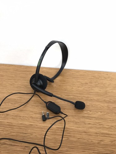 Genuine Microsoft Xbox 360 One Ear 