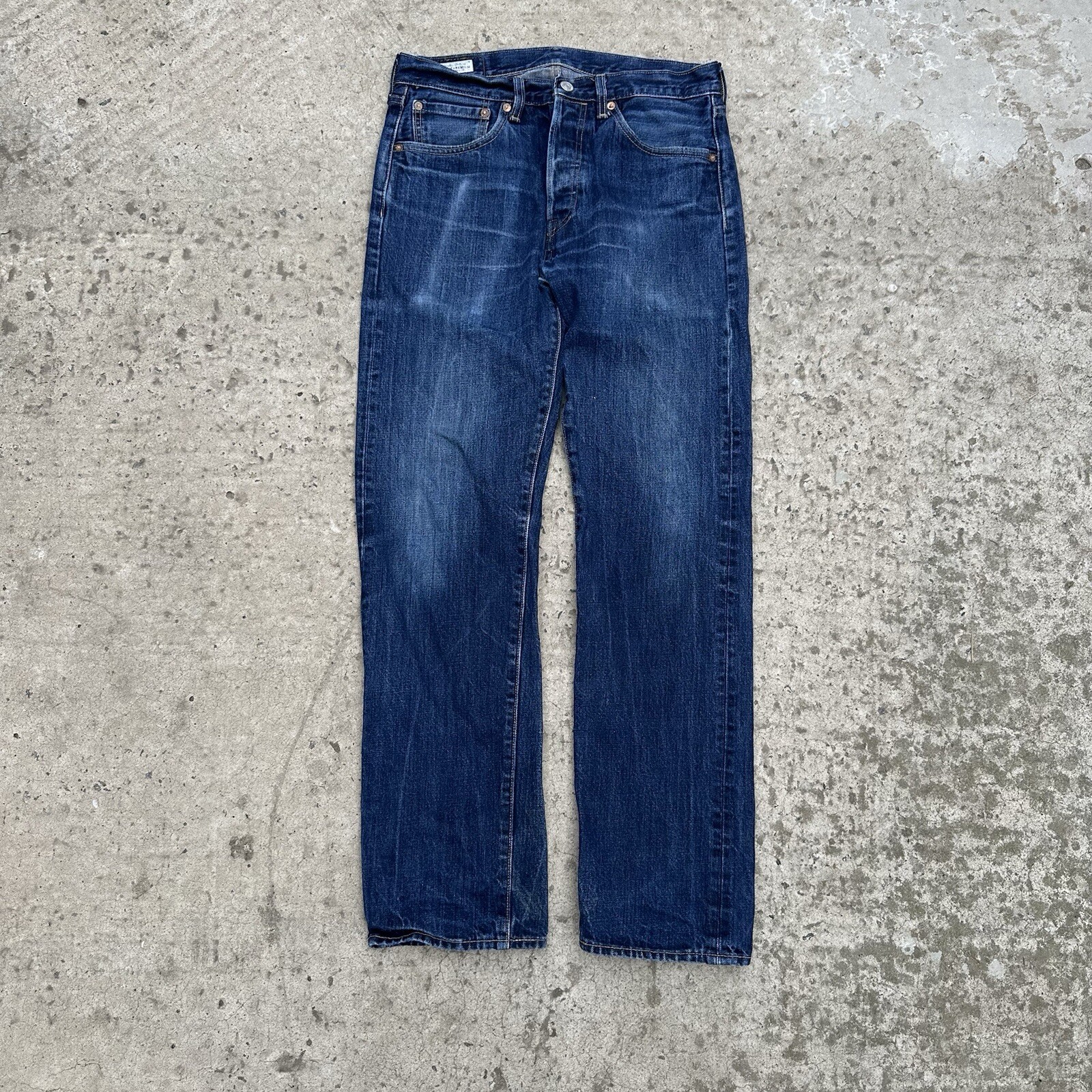 Vintage Levi’s 501 Jeans W31xL 32 Size Classic Y2K 00s style USA Old Money Used