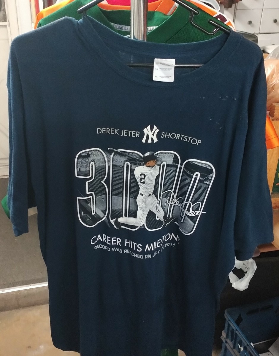 Derek Jeter 3000 Hit Shirt BLUE CAREER HITS MILESTONE NEW