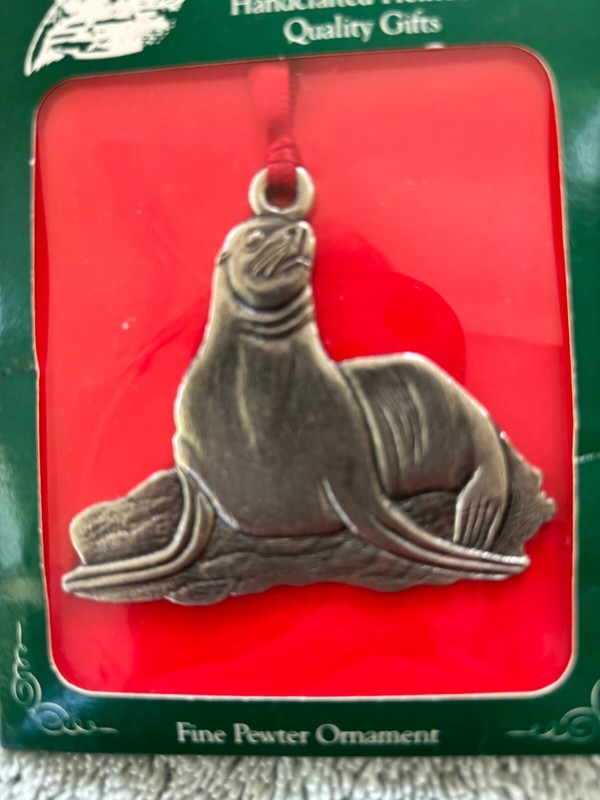 CHRISTMAS 'HERITAGE PEWTER HANDCRAFTED HEIRLOOM' SEA LION ORNAMENT