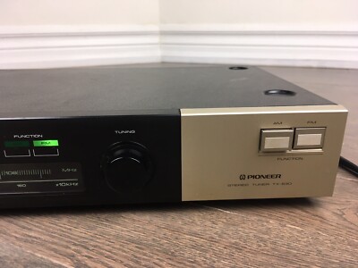 PIONEER TX-530 AM/FM Stereo Analog Dial Radio Tuner Gold