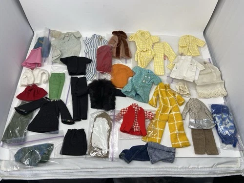 Barbie & Friends Vintage 1960s Mixed Lot Clothing