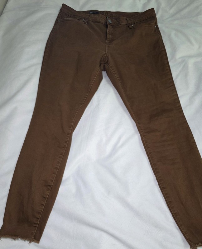 Kut from the Kloth Carlo Ankle Skinny Cotton Blend Brown Frayed Raw Hem Pants-16