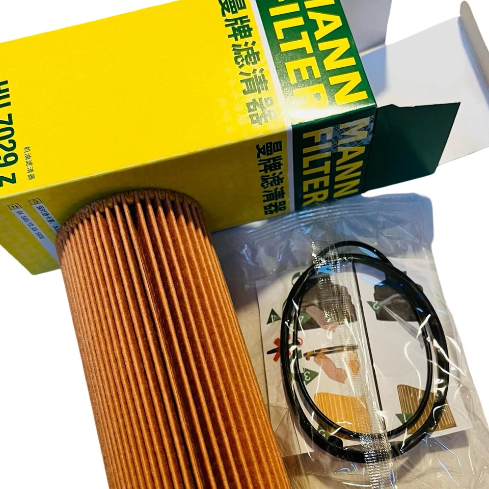 Oil Filter AUDI S4 B8 3.0 08 to 15 MANN 06E115562A 06E115562C Quality New - Image 3 of 4