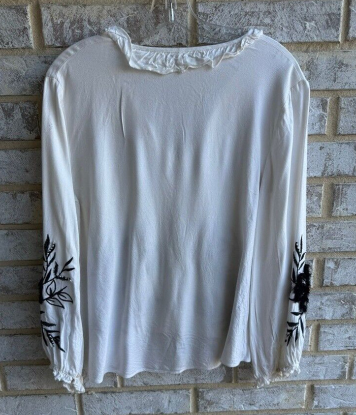 Zara Basic Special Edition Long Sleeve Embroidere… - image 2